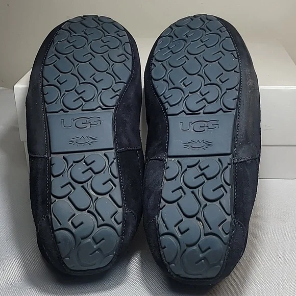 Ugg Ascot navy slippers 110110 size 12 - Picture 7 of 9